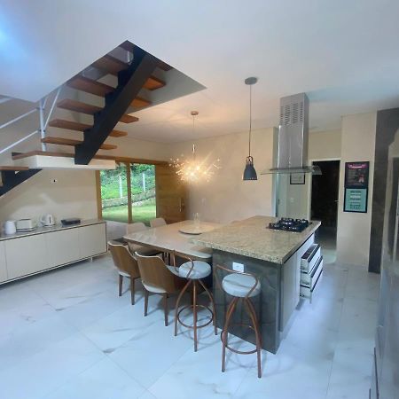 Hostyn Casa Manancial -4 Suites E Natureza Proxima Ao Capivari Campos do Jordao Luaran gambar