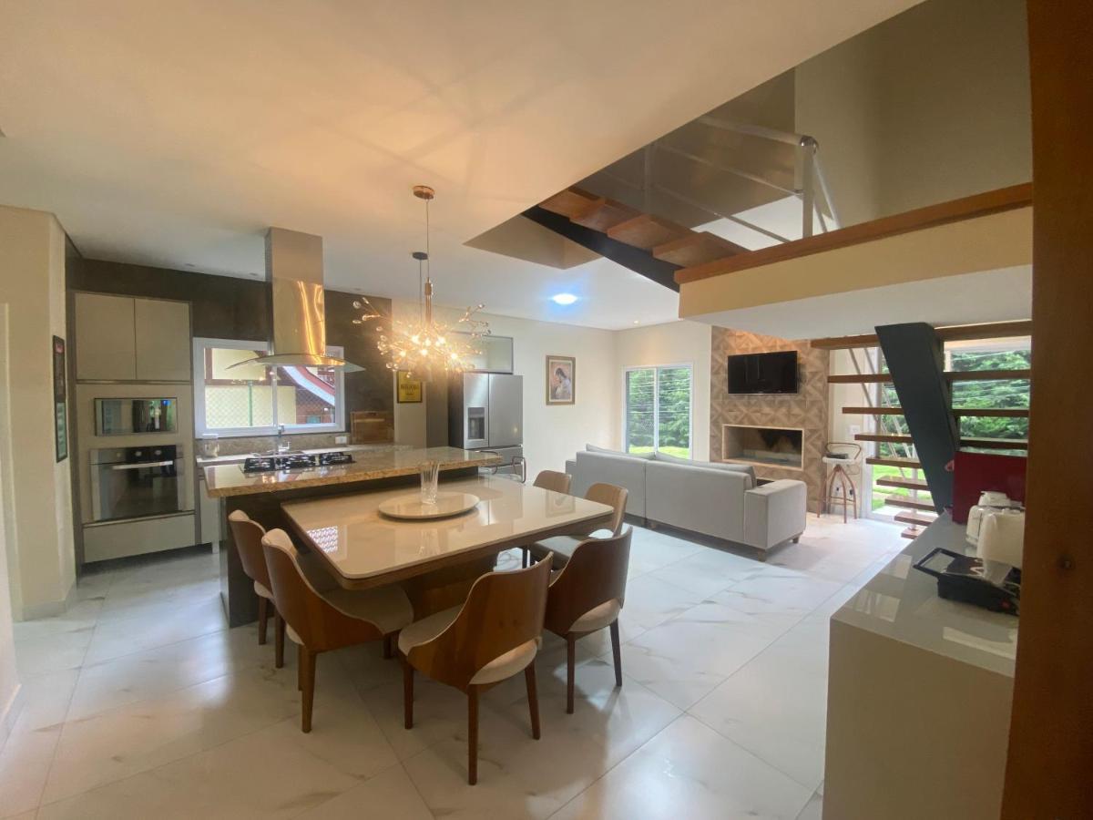 Hostyn Casa Manancial -4 Suites E Natureza Proxima Ao Capivari Campos do Jordao Luaran gambar